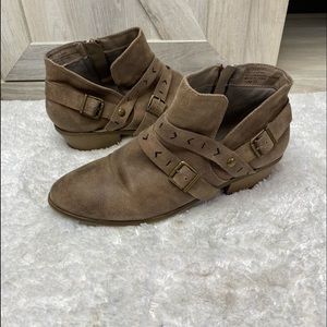 Now or Never Kloss Ankle Booties Brown Size 10